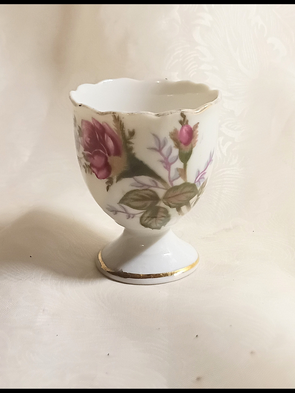 Vintage Floral Egg Cup with Gold Trim - Pink Rose Motif